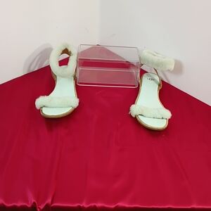 Ugg Fluff Springs Patent Flats Sandal Woman’s Size 10 Blue Lamb Fur 5967.